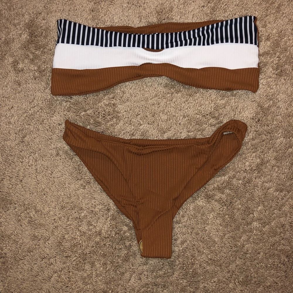 She In Strapless Bikini Size M Never Worn